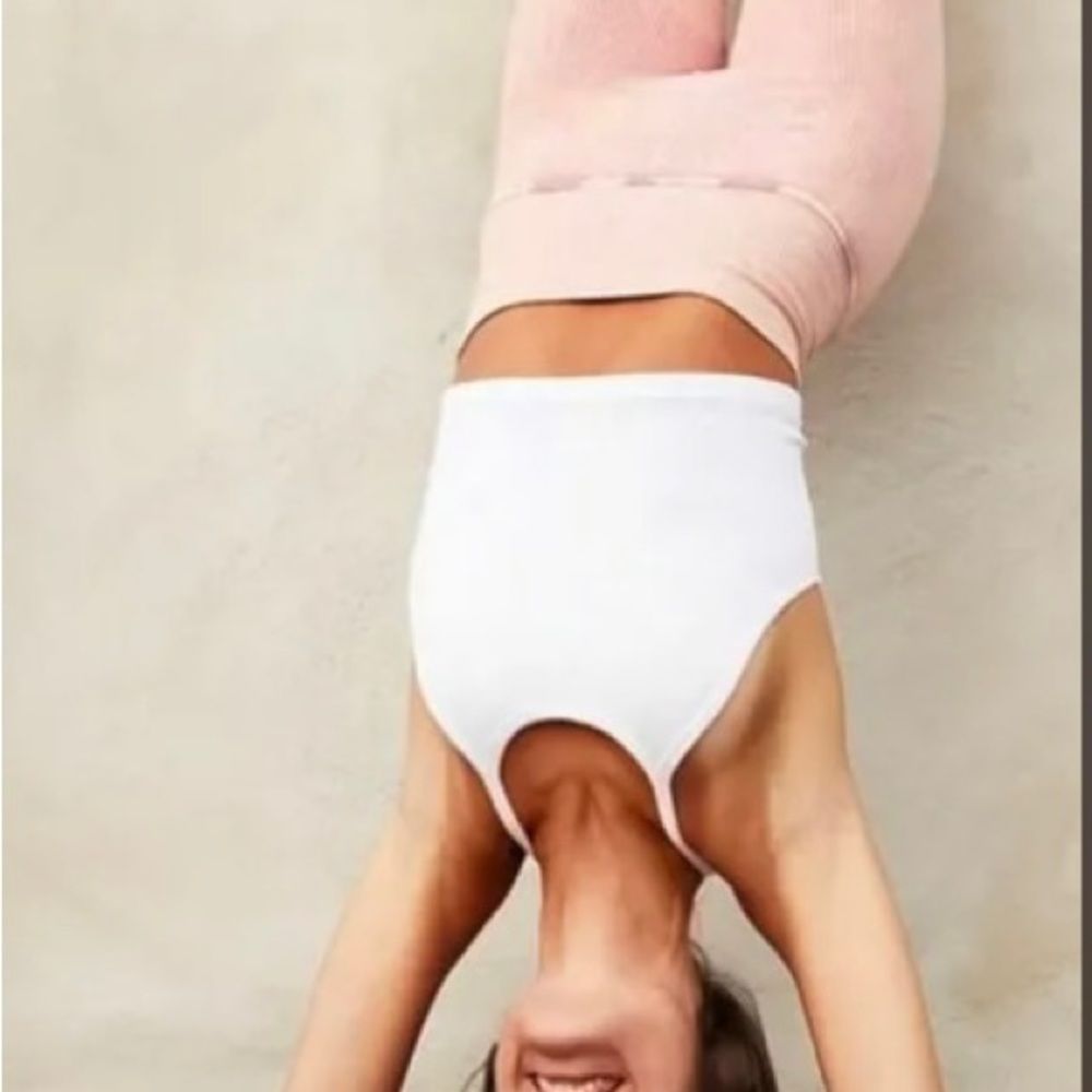 NWOT Free People Happiness Runs 7/8 Leggings Pink MSRP $78